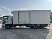 ISUZU Forward Refrigerator & Freezer Truck TKG-FRR90T2 2017 511,343km_6