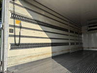 ISUZU Forward Refrigerator & Freezer Truck TKG-FRR90T2 2017 511,343km_9
