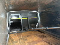 ISUZU Elf Garbage Truck SKG-NPR85YN 2013 90,517km_19