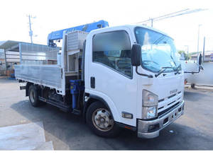 Elf Truck (With 4 Steps Of Cranes)_1