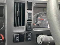 ISUZU Elf Bottle Van 2RG-NMR88AN 2020 69,397km_21