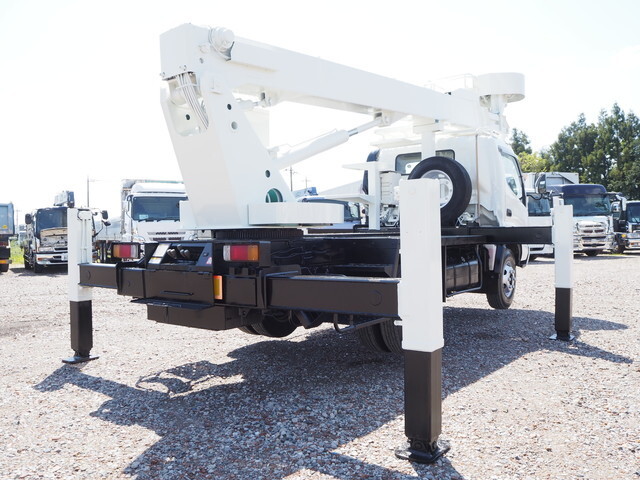 Dutro Cherry Picker_2