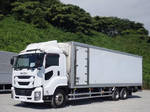 Giga Refrigerator & Freezer Truck
