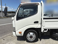 TOYOTA Dyna Flat Body TKG-XZU675 2017 102,000km_10