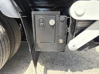 TOYOTA Dyna Flat Body TKG-XZU675 2017 102,000km_16