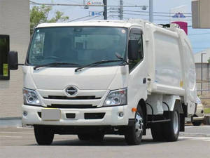 Dutro Garbage Truck_1