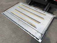 ISUZU Elf Aluminum Van TPG-NPR85YN 2017 173,000km_4