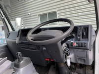 ISUZU Elf Panel Van TRG-NHS85AN 2015 164,000km_15