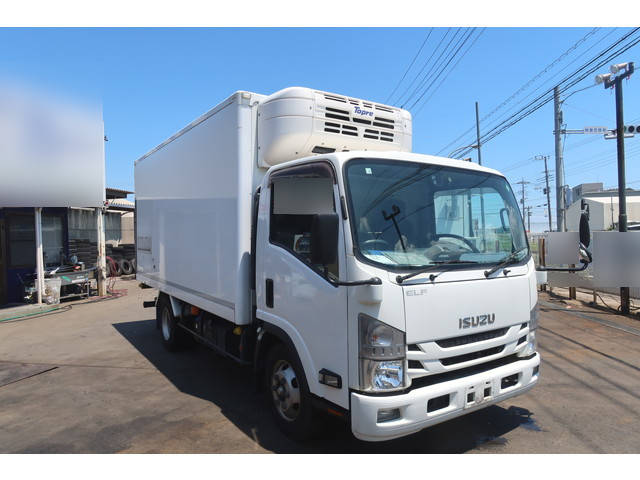 ISUZU Elf Refrigerator & Freezer Truck 2RG-NPR88AN 2020 205,781km