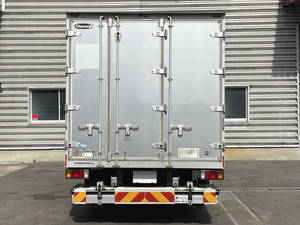Elf Aluminum Van_2