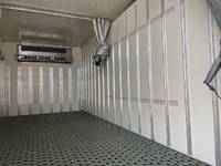 MITSUBISHI FUSO Canter Refrigerator & Freezer Truck TKG-FEB50 2015 282,923km_13