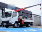 Elf Truck (With 4 Steps Of Cranes)