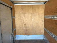 ISUZU Elf Aluminum Van TRG-NMR85N 2015 162,725km_13