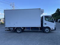 HINO Dutro Refrigerator & Freezer Truck TPG-XZU710M 2018 117,127km_7