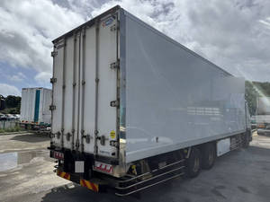 Profia Refrigerator & Freezer Truck_2