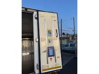 ISUZU Elf Refrigerator & Freezer Truck TPG-NPR85AN 2019 178,094km_9