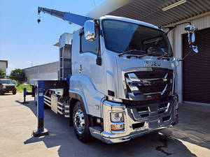 ISUZU Giga Truck (With 5 Steps Of Cranes) 2PG-CYM77CM 2022 112,000km_1