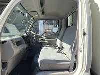 TOYOTA Toyoace Panel Van BDG-XZU308 2009 111,000km_38