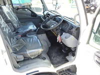 HINO Dutro Double Cab 2RG-XZU710M 2020 82,356km_18