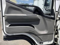 MITSUBISHI FUSO Canter Flat Body TPG-FEB90 2017 32,796km_31