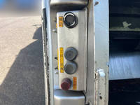 MITSUBISHI FUSO Fighter Garbage Truck PA-FK61F 2007 382,472km_21