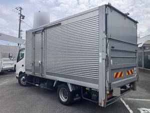 Dyna Aluminum Van_2