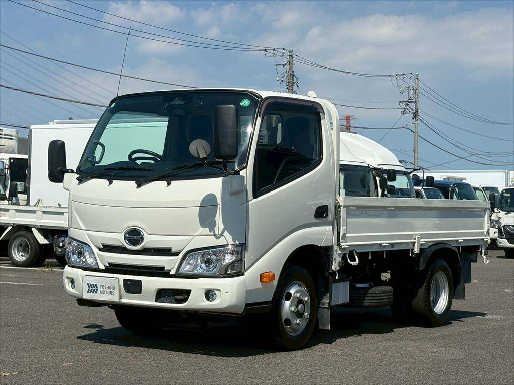 HINO Dutro Flat Body 2KG-XZC605M 2024 15,000km