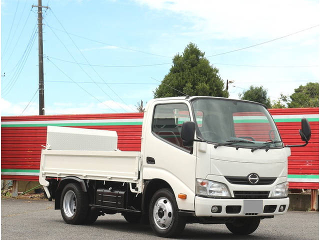 HINO Dutro Flat Body SKG-XZU605M 2012 91,330km