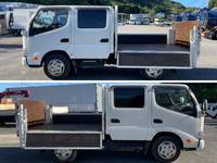 HINO Dutro Double Cab TKG-XZU605M 2017 115,167km_6