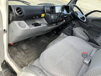HINO Dutro Double Cab TKG-XZU605M 2017 111,139km_31