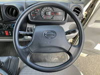 HINO Dutro Double Cab TKG-XZU605M 2017 111,139km_35