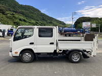HINO Dutro Double Cab TKG-XZU605M 2017 111,139km_5