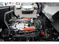 MAZDA Titan Flat Body 2RG-LPR88YM 2025 329km_25