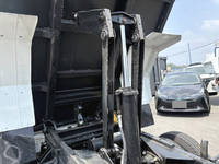 UD TRUCKS Condor Dump 2RG-BRR90S4 2024 1,632km_10