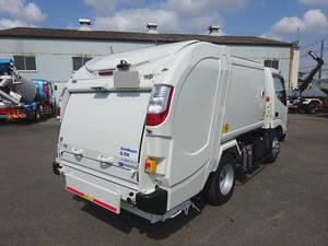 Dyna Garbage Truck_2