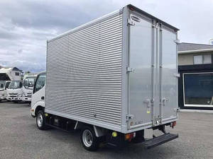 Dyna Aluminum Van_2