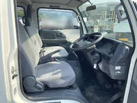 ISUZU Elf Double Cab TRG-NHR85A 2015 129,475km_15