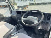 ISUZU Elf Double Cab TRG-NHR85A 2015 129,475km_17