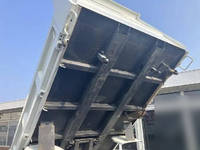 ISUZU Elf Dump PB-NKR81AD 2005 24,603km_26