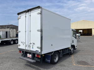 Elf Refrigerator & Freezer Truck_2