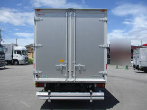 Elf Aluminum Van_2