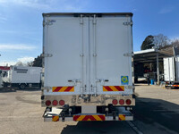 ISUZU Forward Refrigerator & Freezer Truck TKG-FRR90T2 2017 347,216km_5
