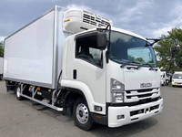 ISUZU Forward Refrigerator & Freezer Truck 2PG-FRR90T2 2021 209,075km_1