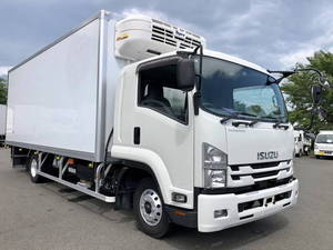 Forward Refrigerator & Freezer Truck_1