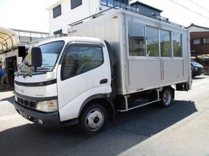 HINO Dutro Mobile Catering Truck KK-XZU402M 2004 84,539km_1