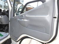 TOYOTA Dyna Panel Van TKG-XZU605 2017 202,809km_23