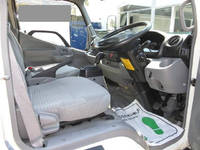 TOYOTA Dyna Panel Van TKG-XZU605 2017 202,809km_9