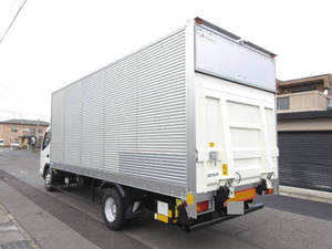Canter Aluminum Van_2