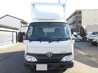 TOYOTA Dyna Panel Van TPG-XZU645 2017 194,000km_5