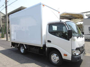 TOYOTA Dyna Panel Van TPG-XZU605 2018 179,396km_1